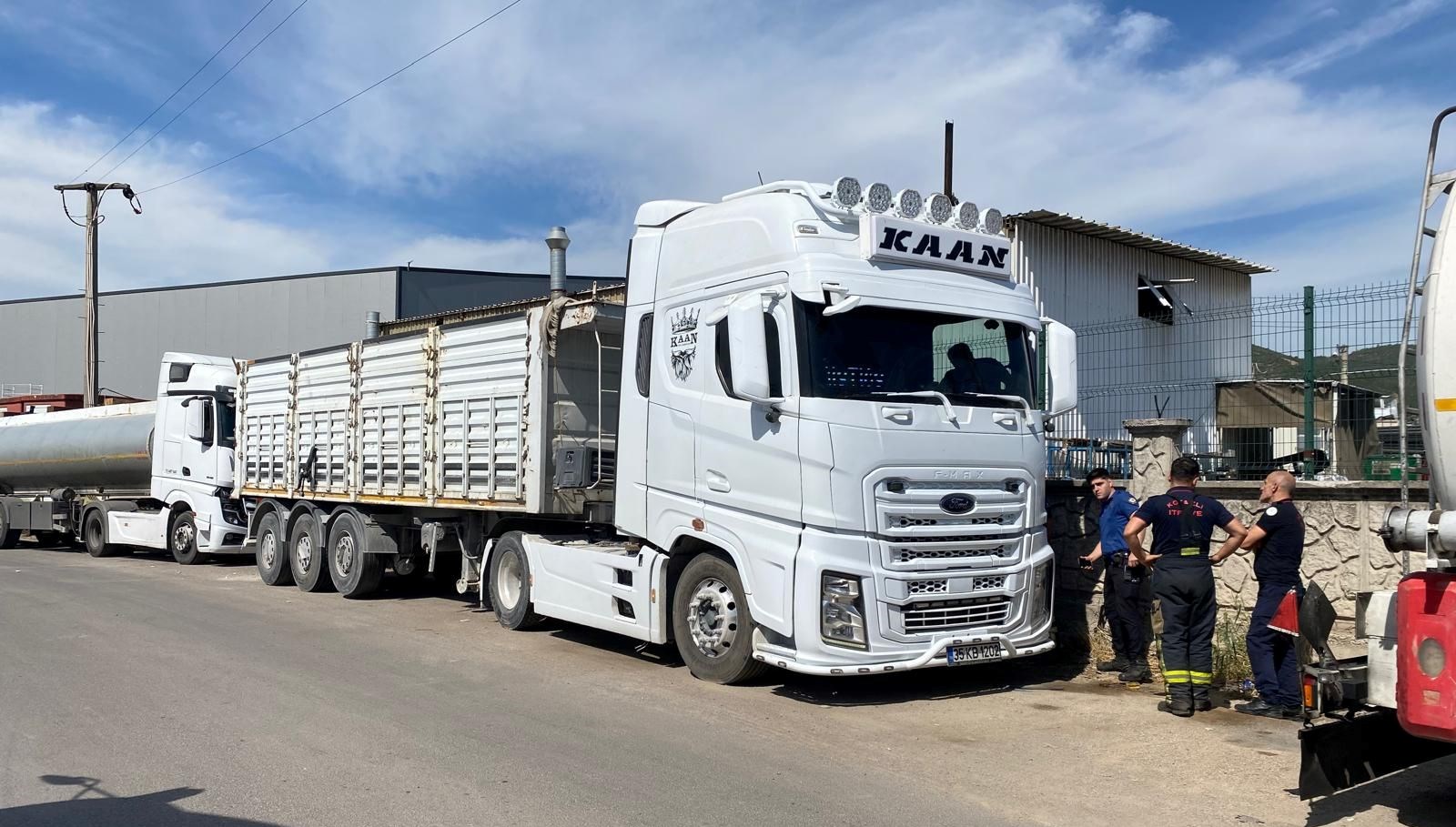 damper elektrik tellerine temas etti kamyon surucusu akima kapildi R755RgsG