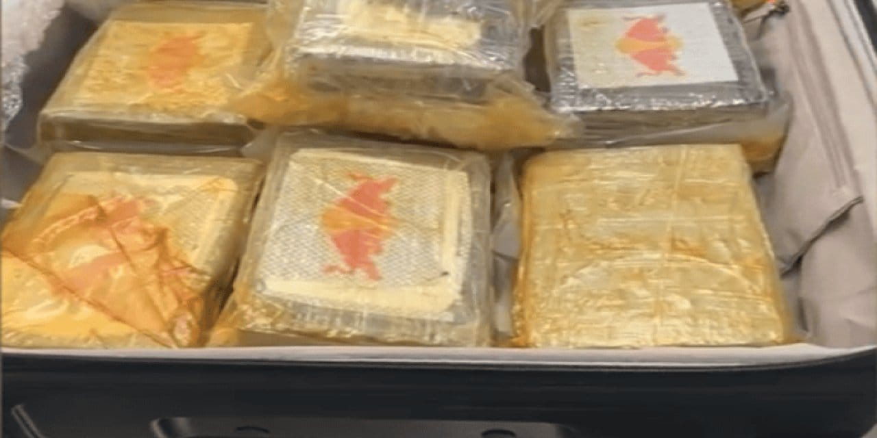 13 milyon dolarlik kokainle yakalandilar CNFRcxC6.jpg