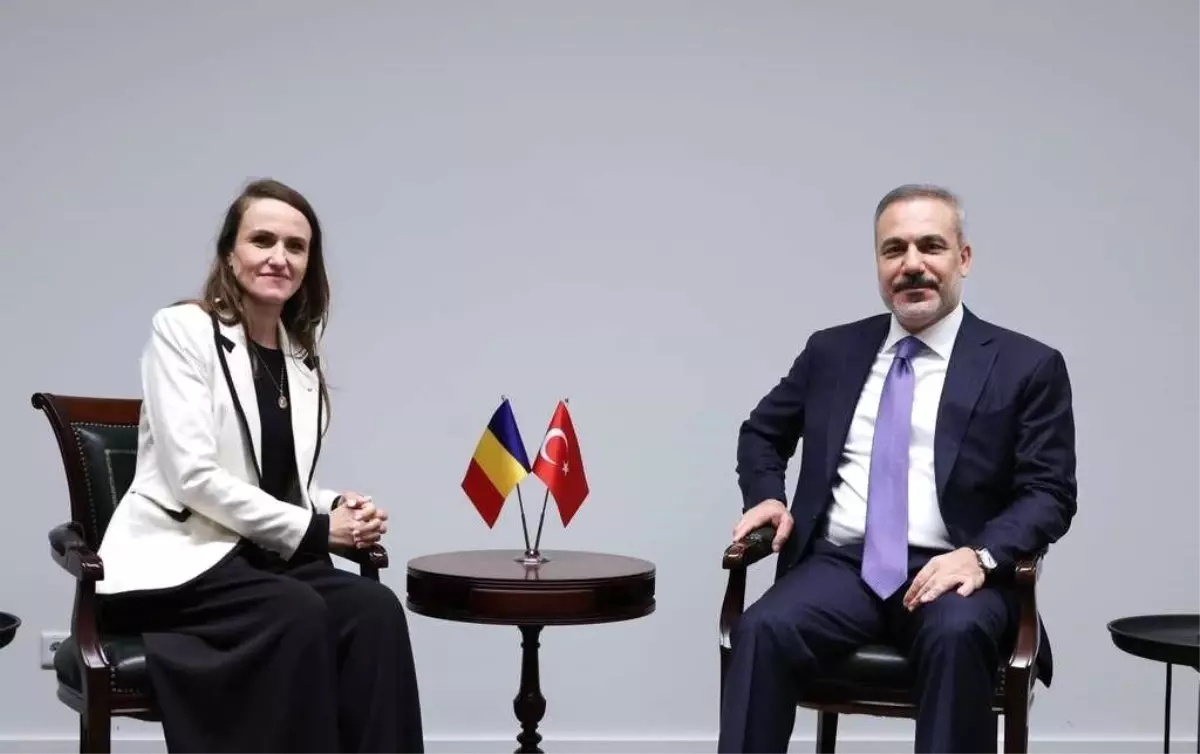 fidan luksemburgda romanya bakani ile gorustu fQQsh7f9.jpg