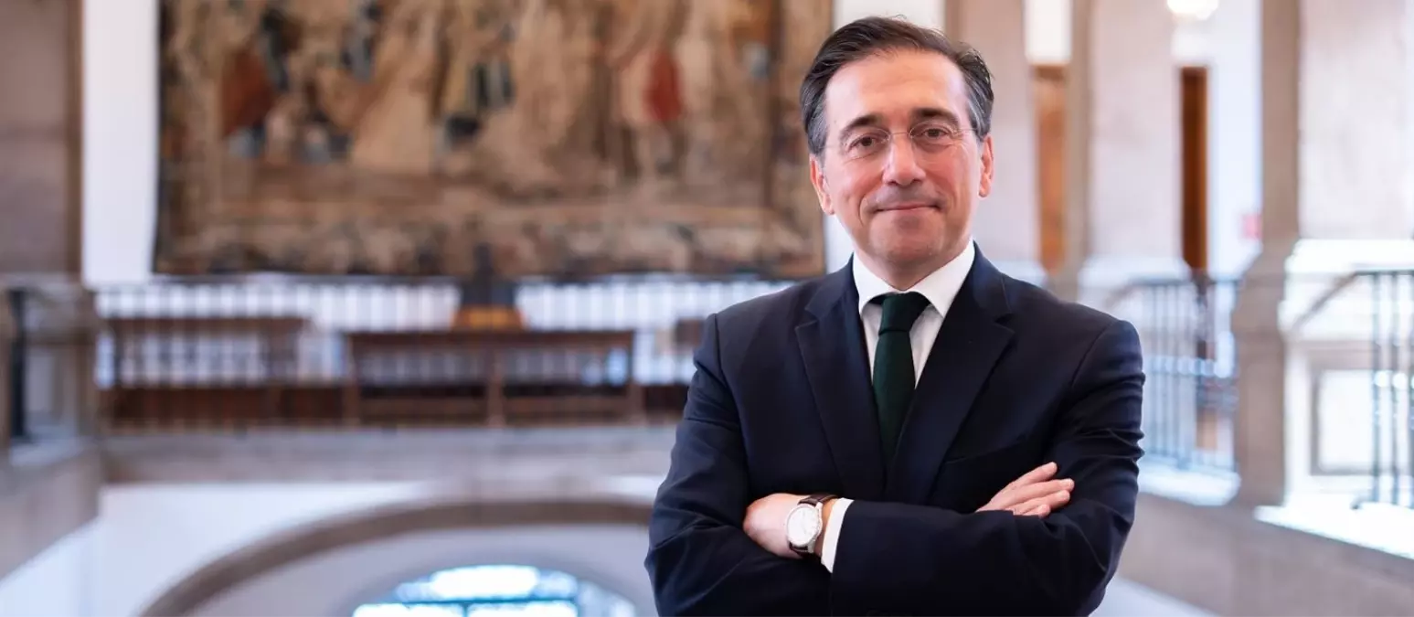 ispanyol aktivistlerin ayrilisi MSBy9jLv