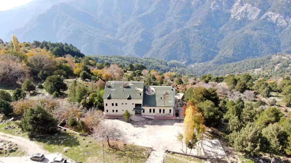 pasa yaylasi oteli terkedildi rXtsNMNb.jpg