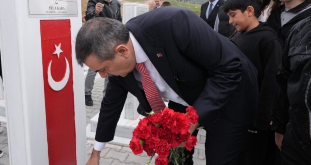 bakan-tekin-ramazan-genelgesini-hatirlatti-karanlik-yapilar-dedi-V2SkIlXQ