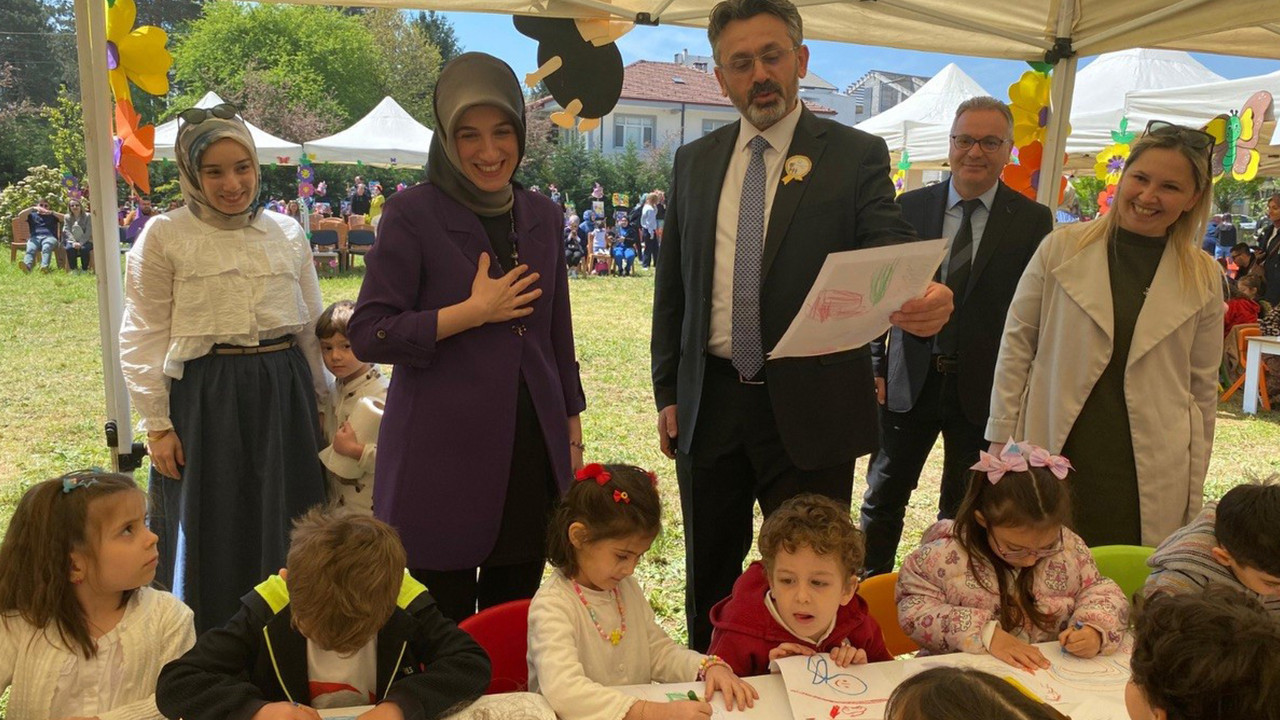 Minik Sanatçılardan Hayal Dünyasına Yolculuk