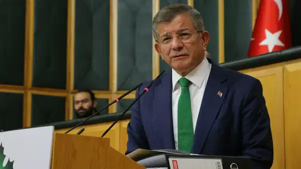 ahmet-davutoglundan-chpye-sinavi-kaybettiniz-arinacaksiniz-sGYbrTcT