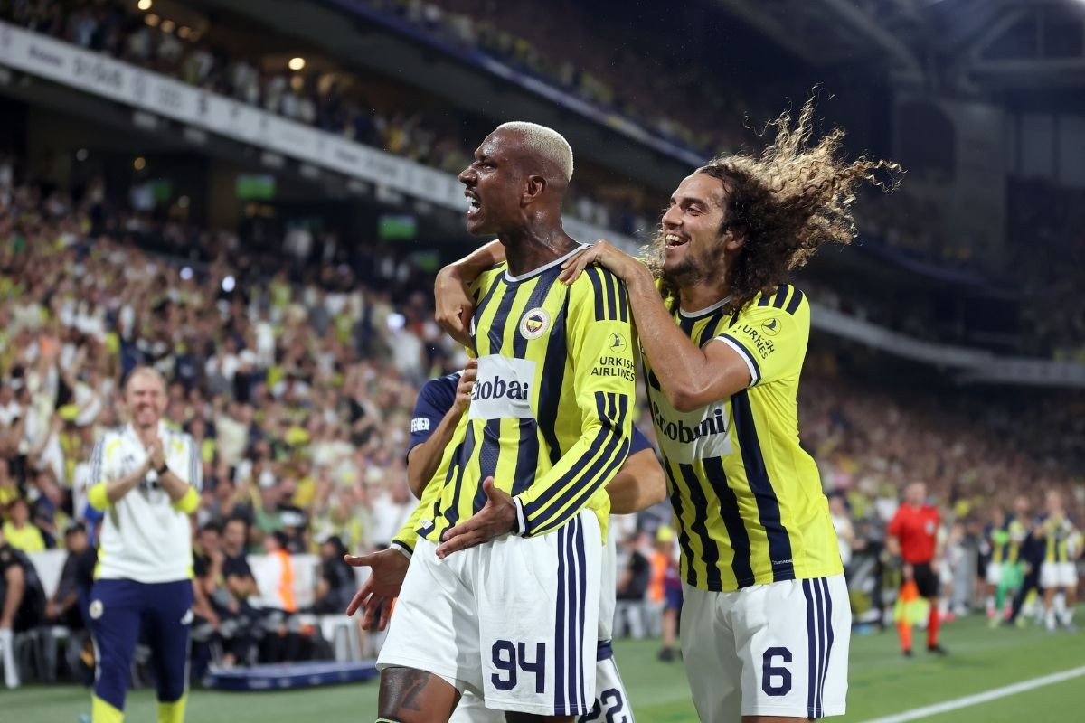 Anderson talisca golu frikikten atti fenerbahce avantaji tek golle elde etti SDS4et8Q