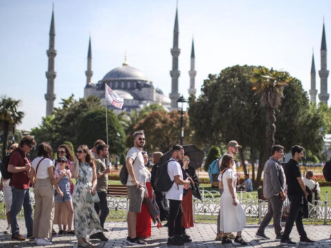 Turkiye turizmde zirveye kosuyor dunyada ilk 4e girdi uXhCLvv5